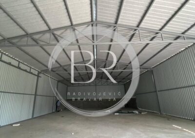 Montažna hala dimenzija 12m x 23m