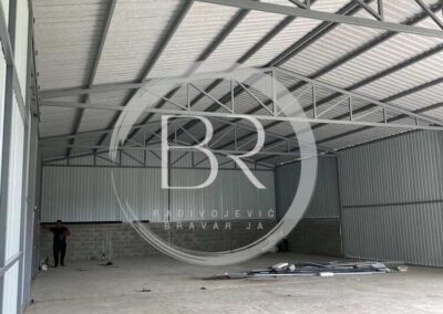 Montažna hala dimenzija 12m x 23m